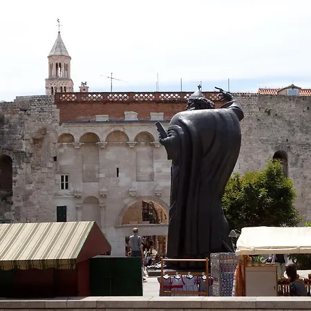 Apartman Tina * Split