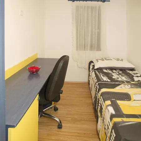 Apartman Tina *